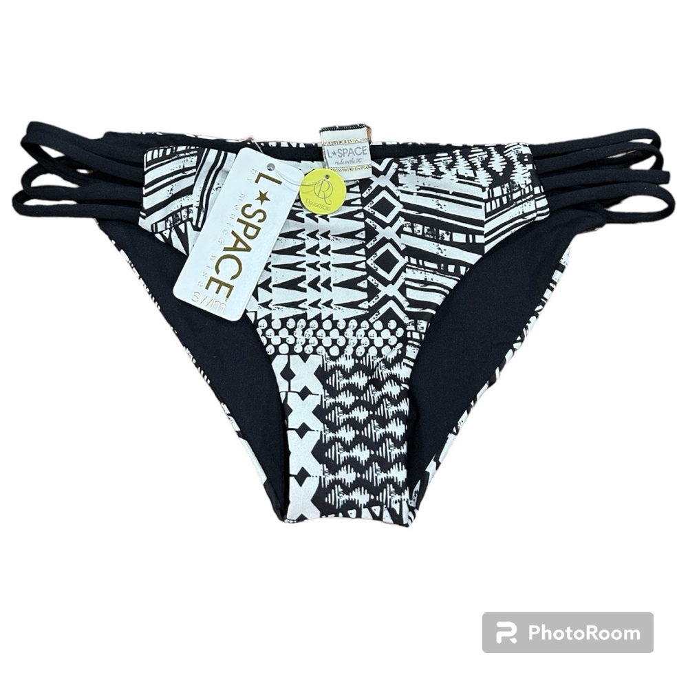L*Space reversible bottoms